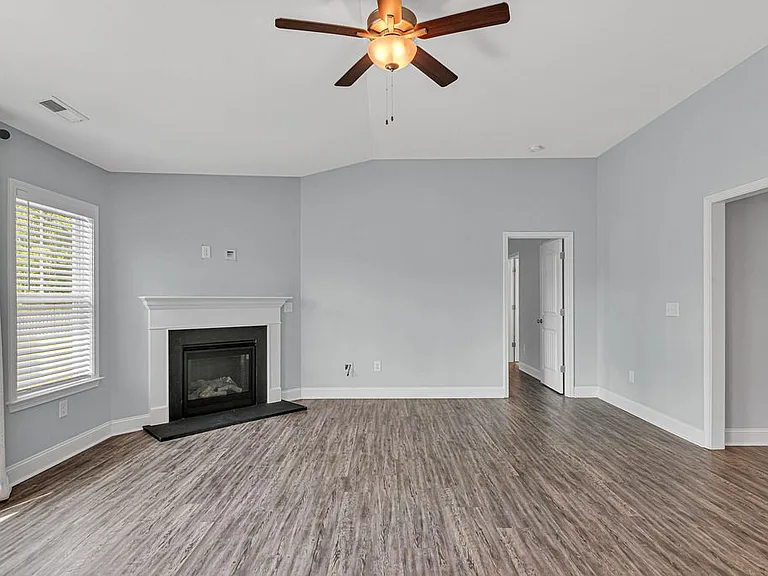 203 Pastoral Ct — Photo 17