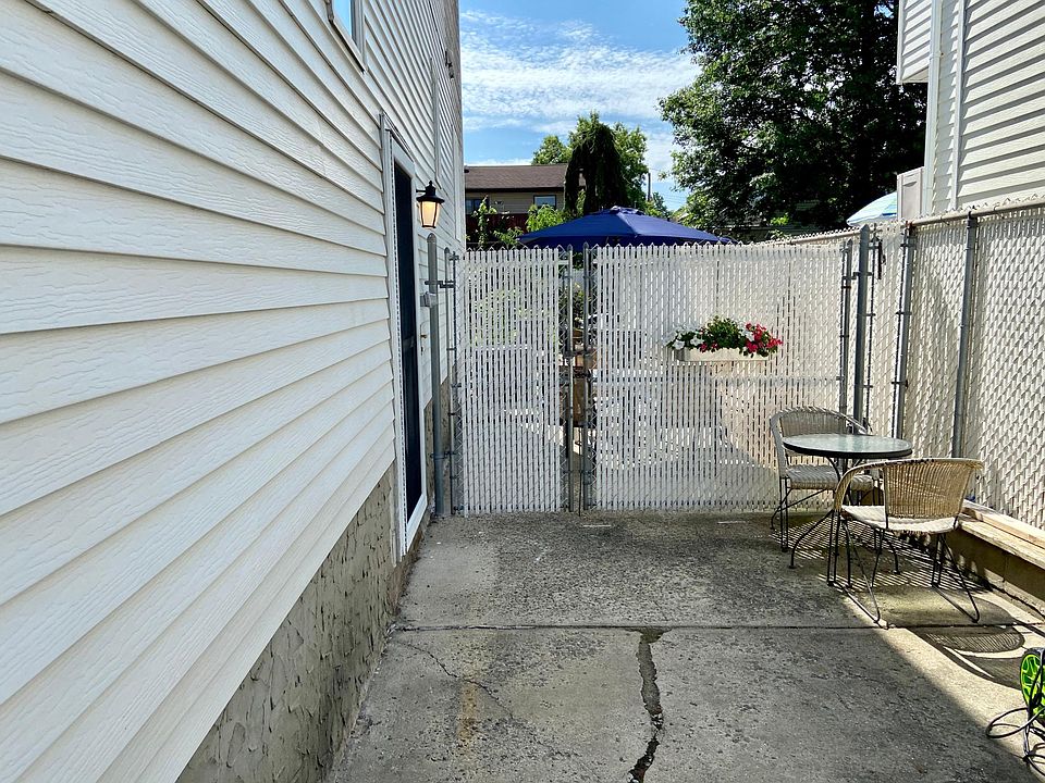 1st image of 316 Edgegrove Ave