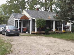 1020 Carleton Dr, Milan, MI 48160