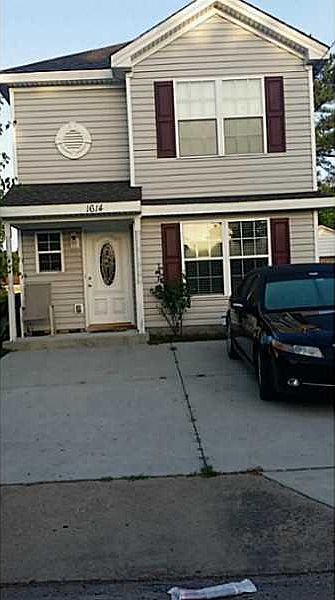 2nd image of 1614 Higgins Ave