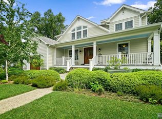 235 E Madison Ave, Cresskill, NJ 07626