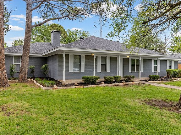 3rd image of 6307 Villa Fontana St
