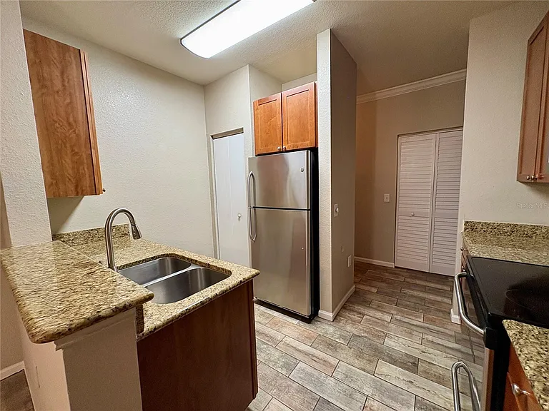 2171 Portofino Pl #2714 — Photo 8