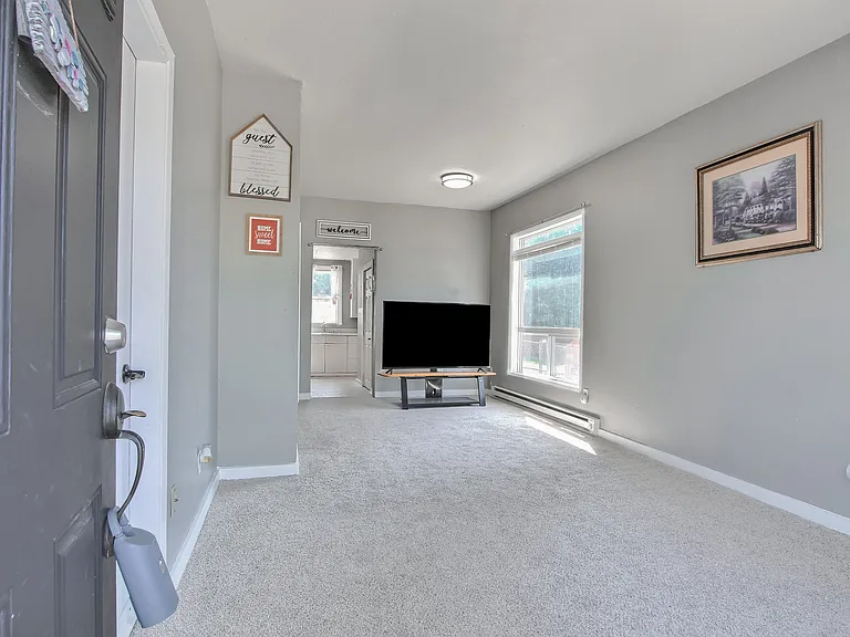 5411 S Warner St — Photo 5