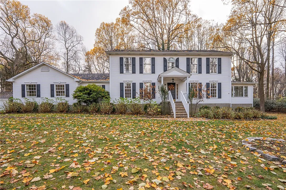 113 Silver Spring Trl photo 1