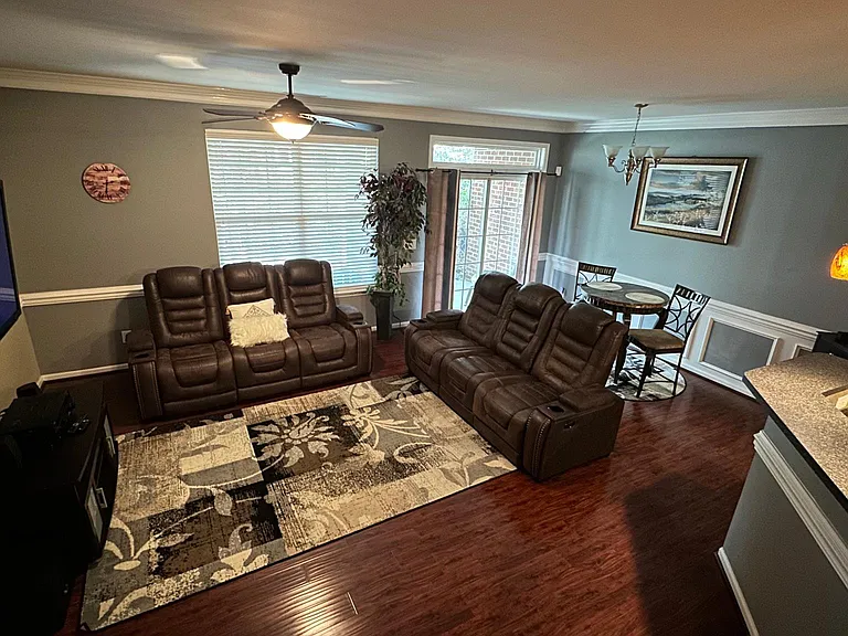 510 Camden Yards Way — Photo 6