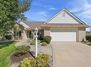 212 Fiddlers Cv, Fort Wayne, IN 46825