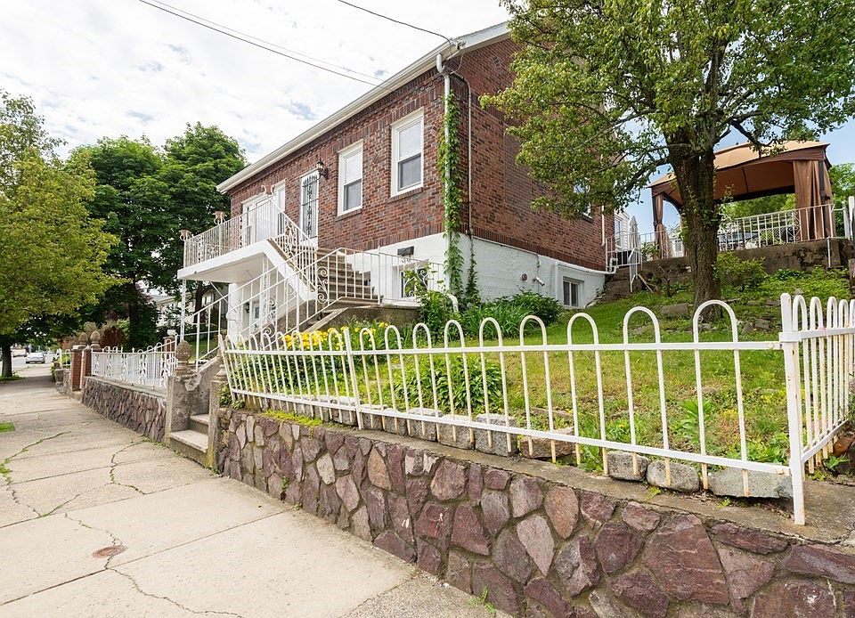 148 Malden St, Revere, MA 02151 Zillow