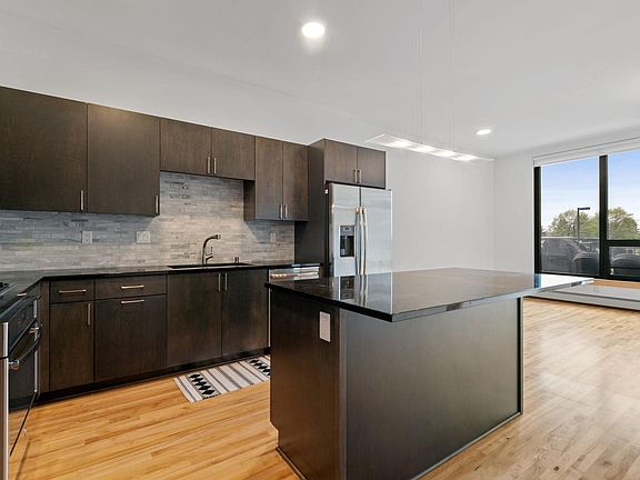 5th image of 1240 S 2nd St Unit 225