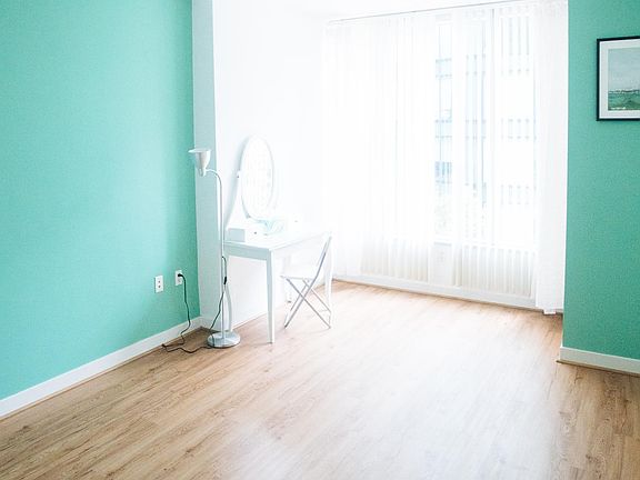 5th image of 333 Main St Unit 4K