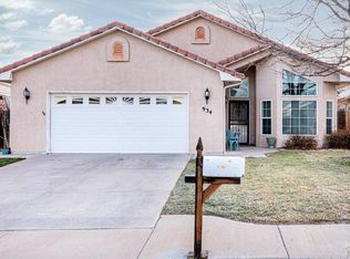 934 Pinecrest Dr, Pueblo, CO 81005