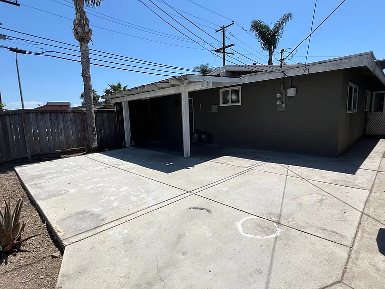 8171 Opal Cir — Photo 2