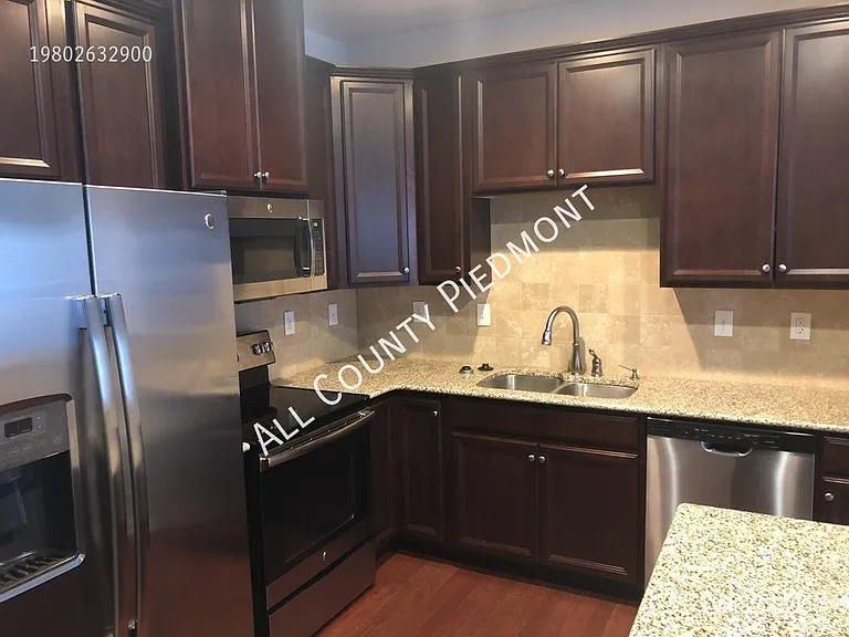 7415 Red Mulberry Way — Photo 2