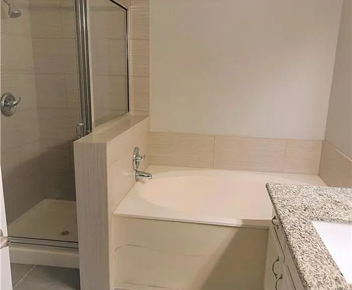 2975 Bluegrass Ln #721-building 7 — Photo 18