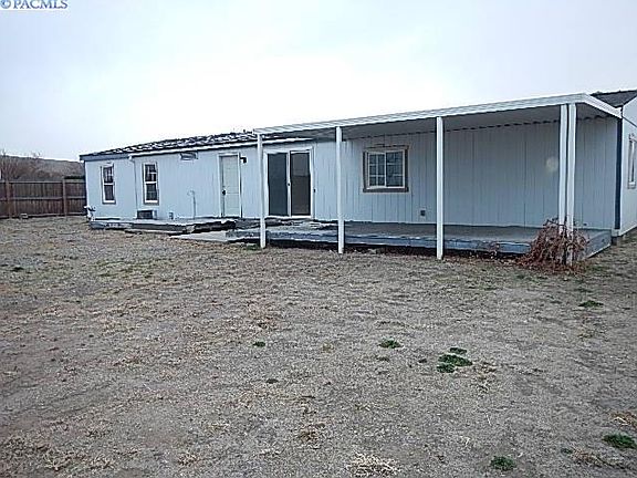 3rd image of 36603 N Flagstone Dr