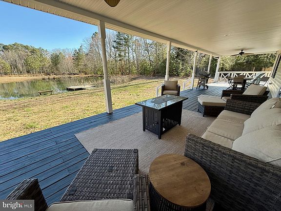 5th image of 19230 White Oak Farm Ln