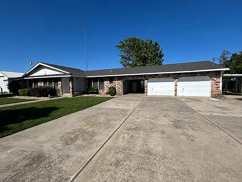 10680 Cleveland Ave Photo 1