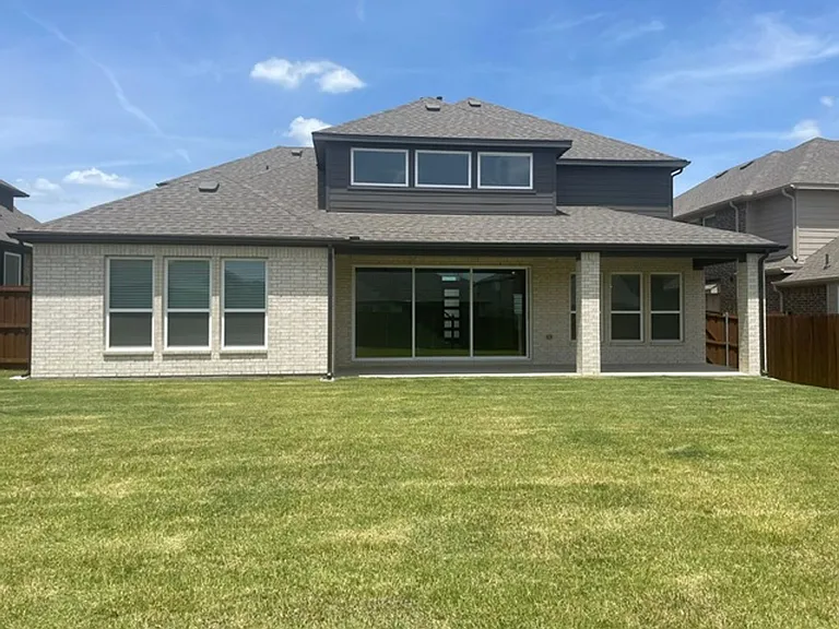 3714 Milwaukee Ave — Photo 40
