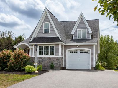 4 Winnicut Road, North Hampton, NH, 03862