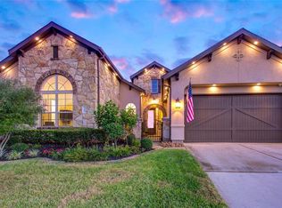 122 Summer Holly Dr, Conroe, TX 77384