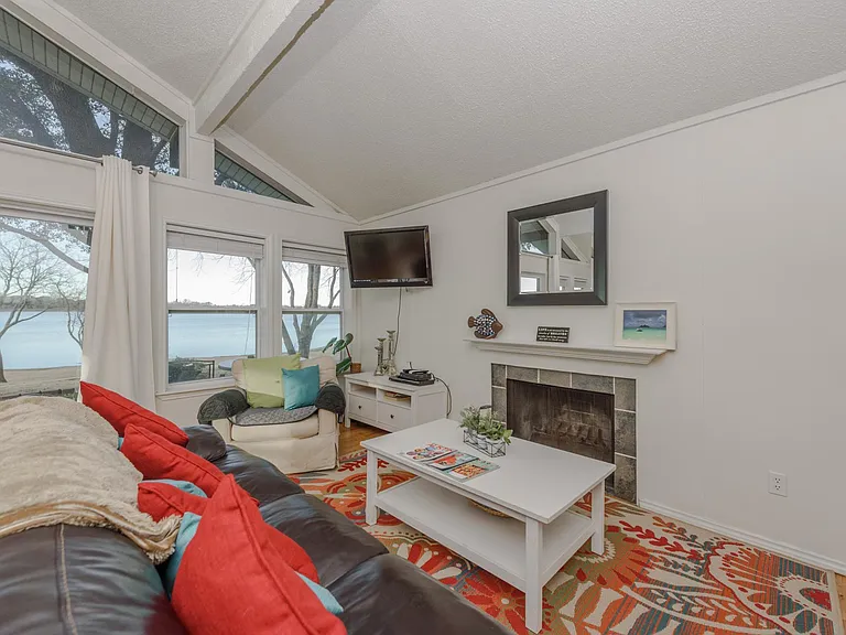 12345 Redbud Ln — Photo 6