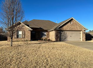 702 Custer St, Prairie Grove, AR 72753