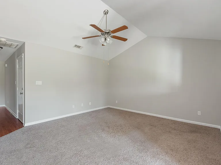 2113 Fig Tree Way — Photo 5