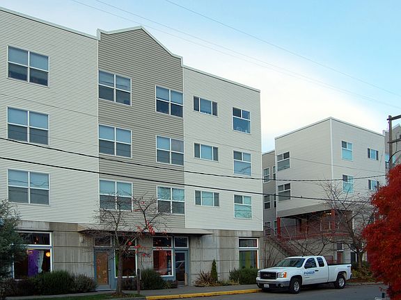 2nd image of 1116 NW 54th St #11029366