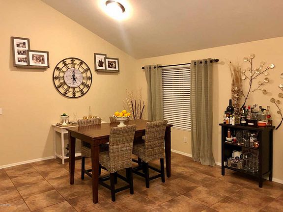 3rd image of 1260 E Sierra Madre Ave