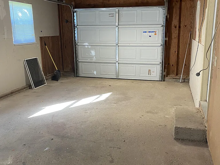 108 Tara Ct — Photo 12