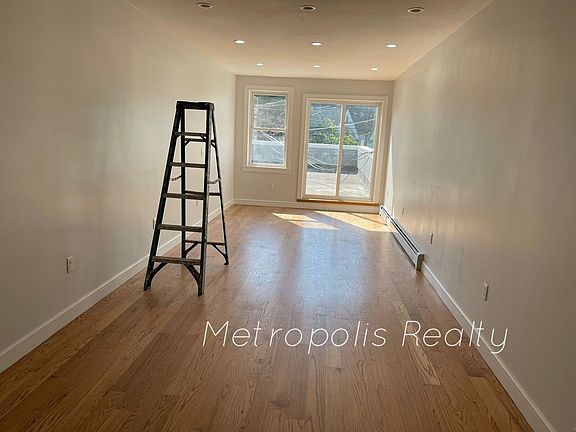 5th image of 21-75 Steinway St #2