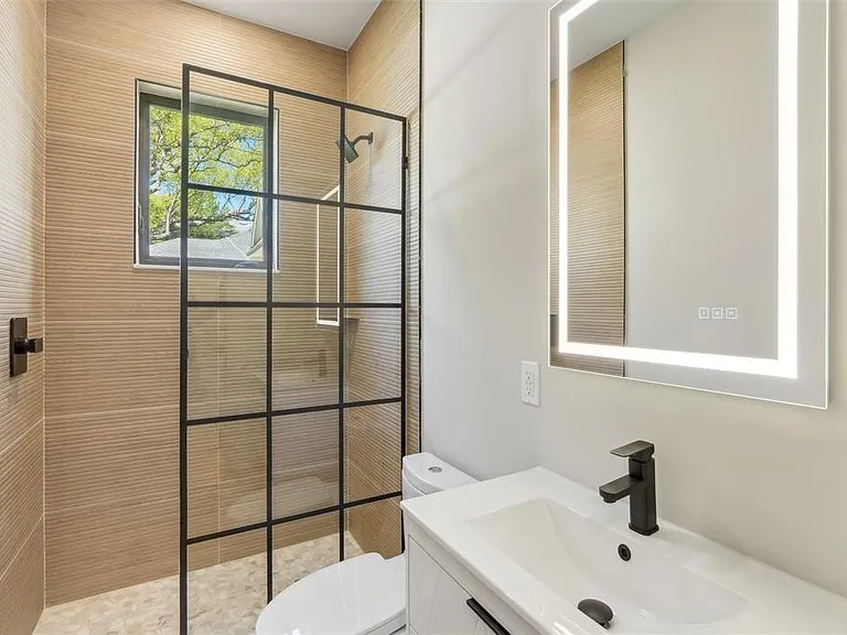 1412 S Moody Ave #A — Photo 9