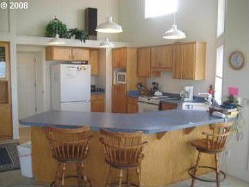 5th image of 1610 NW Oceania Dr