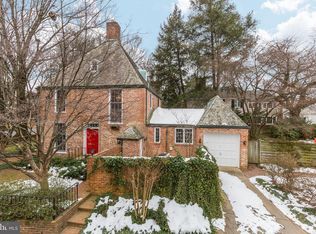3807 Blackthorn St, Chevy Chase, MD 20815