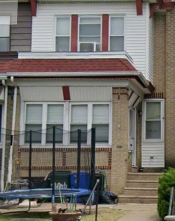 3rd image of 3403 Ryan Ave