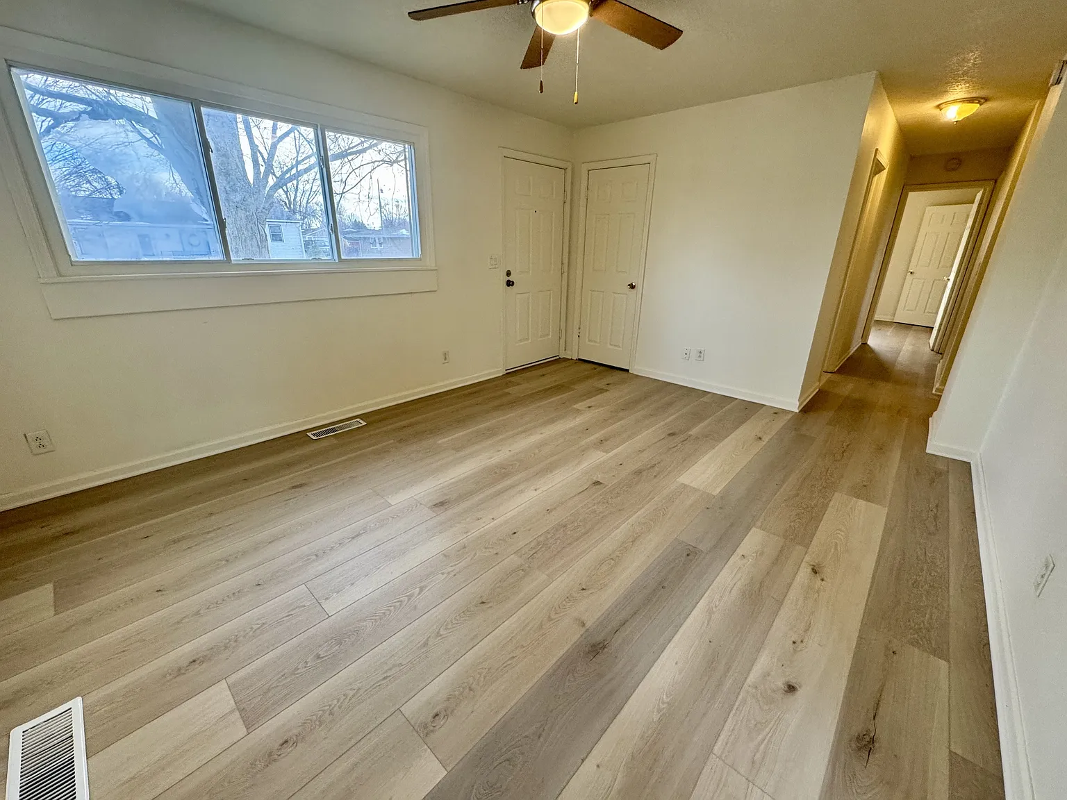 708 Maumee Drive - 1 — Photo 4