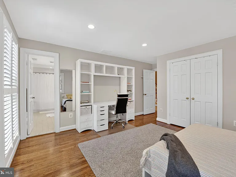 5115 Cape Cod Ct — Photo 34