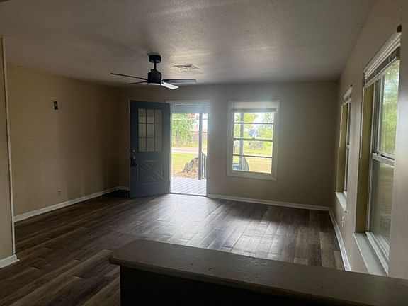 5th image of 2604 Bailey Rd