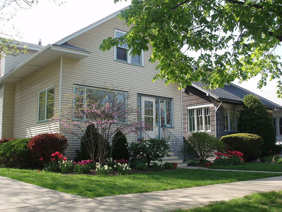 1st image of 701 Hayes Ave