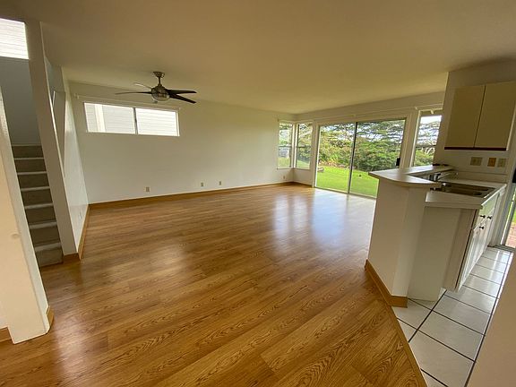 3rd image of 98-1961D Kaahumanu St #40
