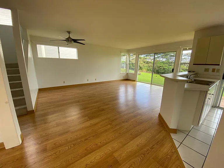 98-1961D Kaahumanu St #40 — Photo 3