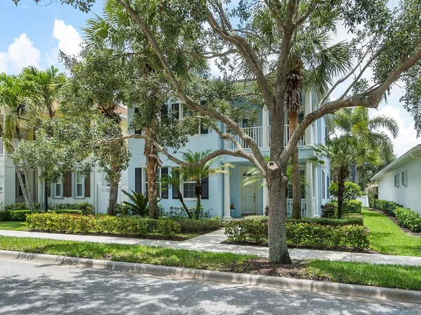 2696 E Community Drive, Jupiter, FL 33458