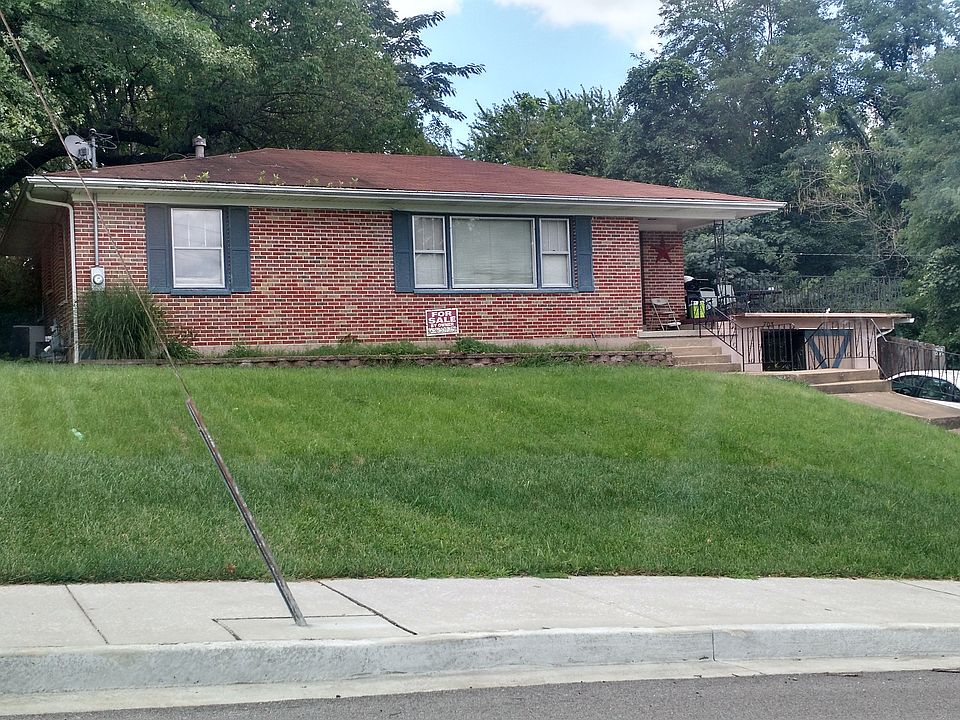 1st image of 703 Miller St