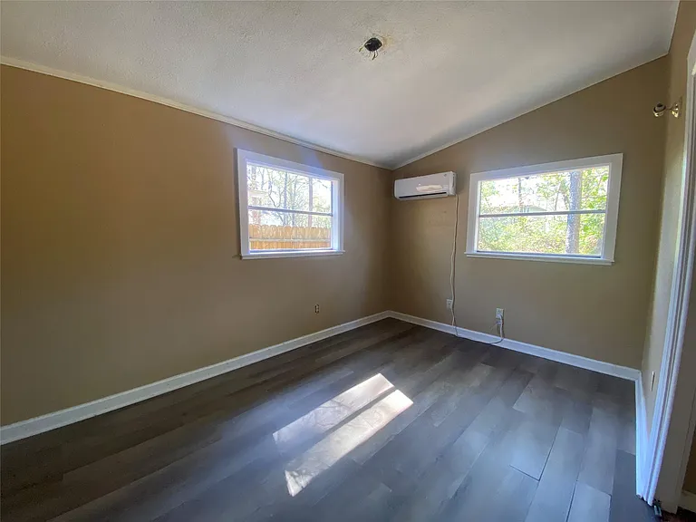28613 Netawaka Ct — Photo 6