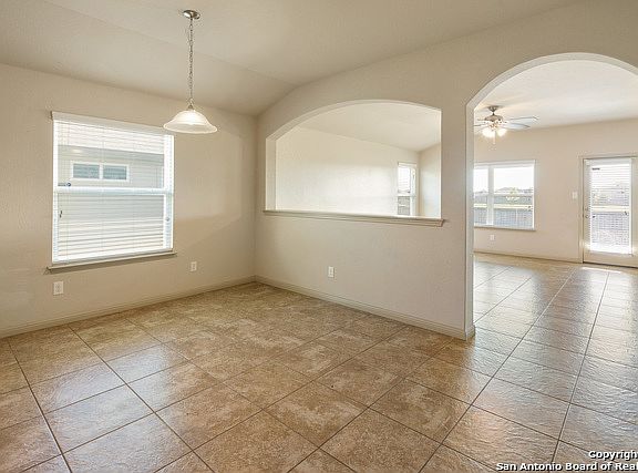 4th image of 2242 Falcon Way