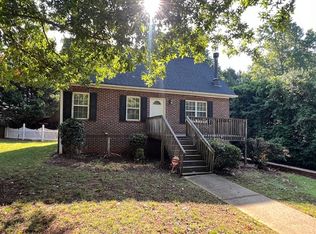 23 44th Avenue Pl NE, Hickory, NC 28601