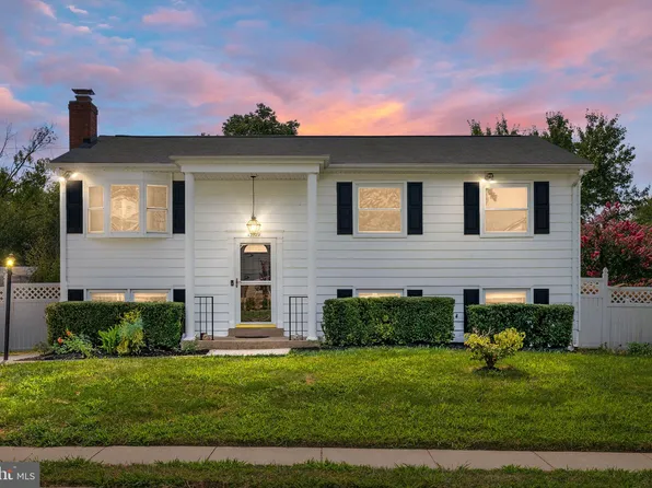 13929 Mattapony Dr, Woodbridge, VA 22193