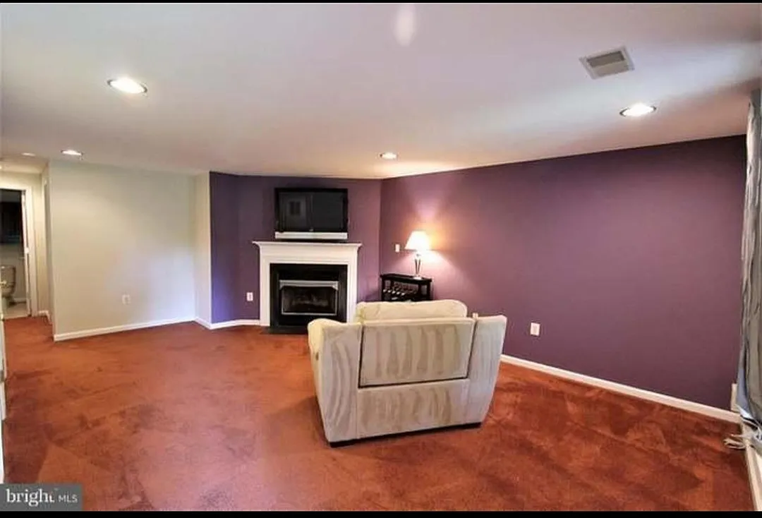 45592 Grand Central Sq — Photo 3