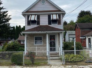 405 Jackson St, Dickson City, PA 18519