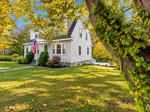75 Ocean House Road, Cape Elizabeth, ME 04107